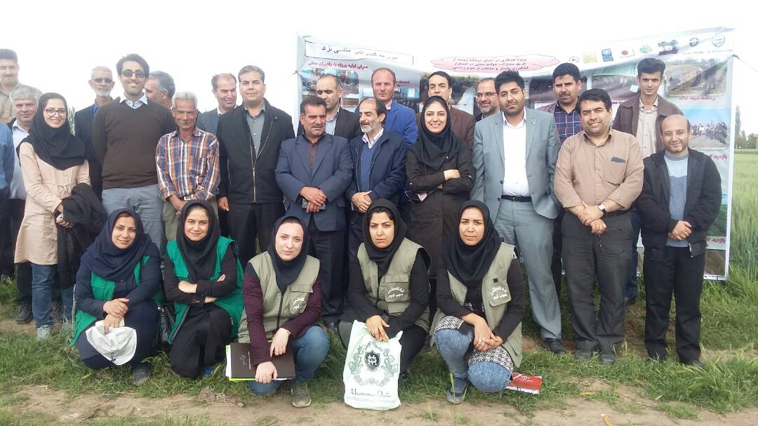 بازدید مجری ملی طرح حفاظت از تالاب های ایران از سایت های پروژه جلب مشارکت مردم برای احیای دریاچه ارومیه